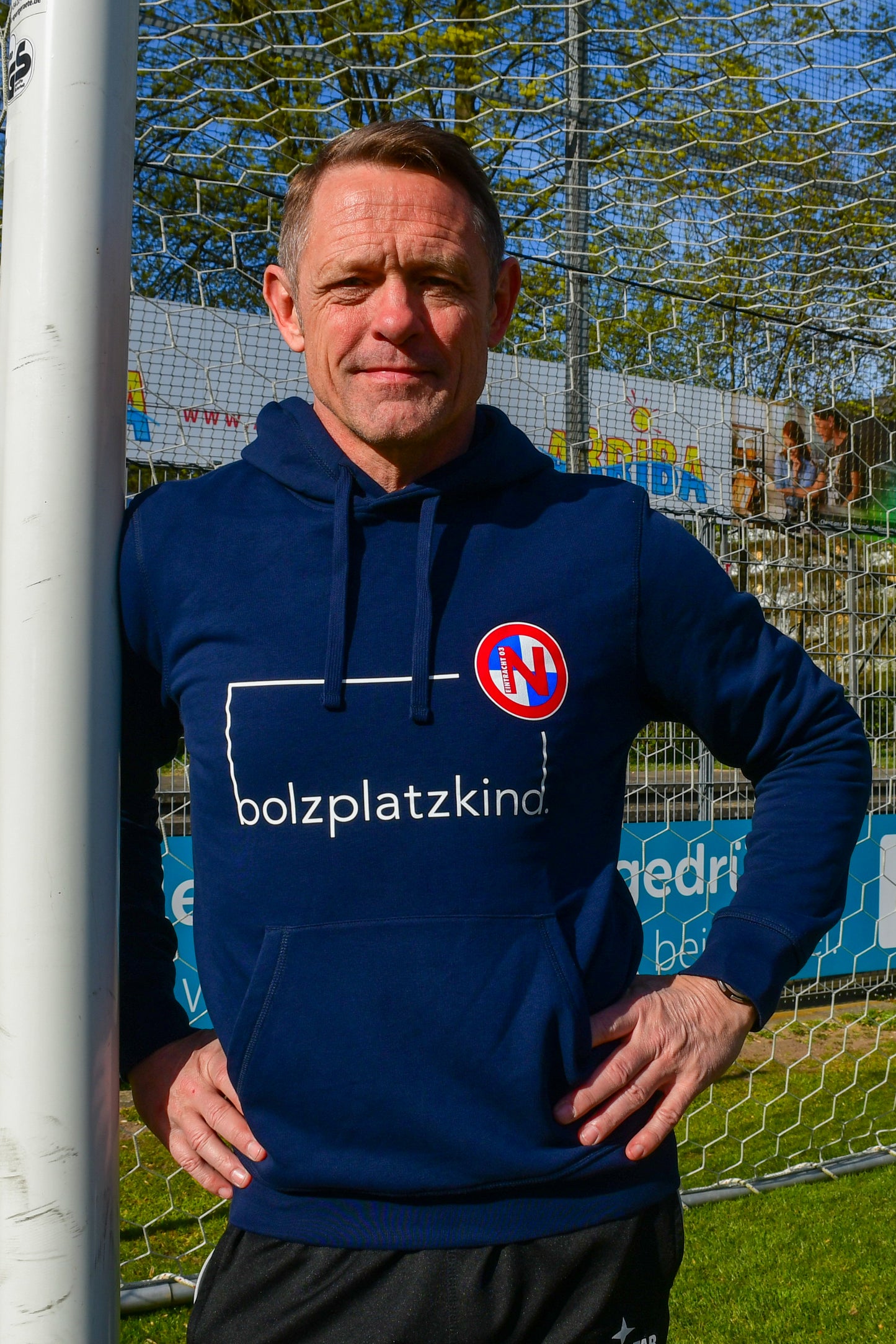 Hoodie Eintracht x Bolzplatzkind Navy/Weiß